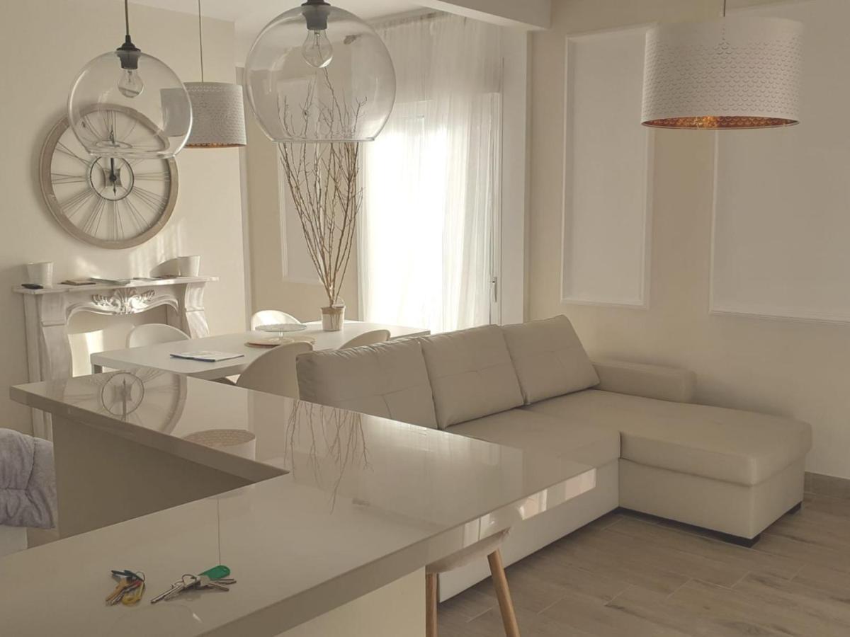 Appartamento La Casa De Leon Xiii.Terraza Privada. Parejas Siviglia Esterno foto