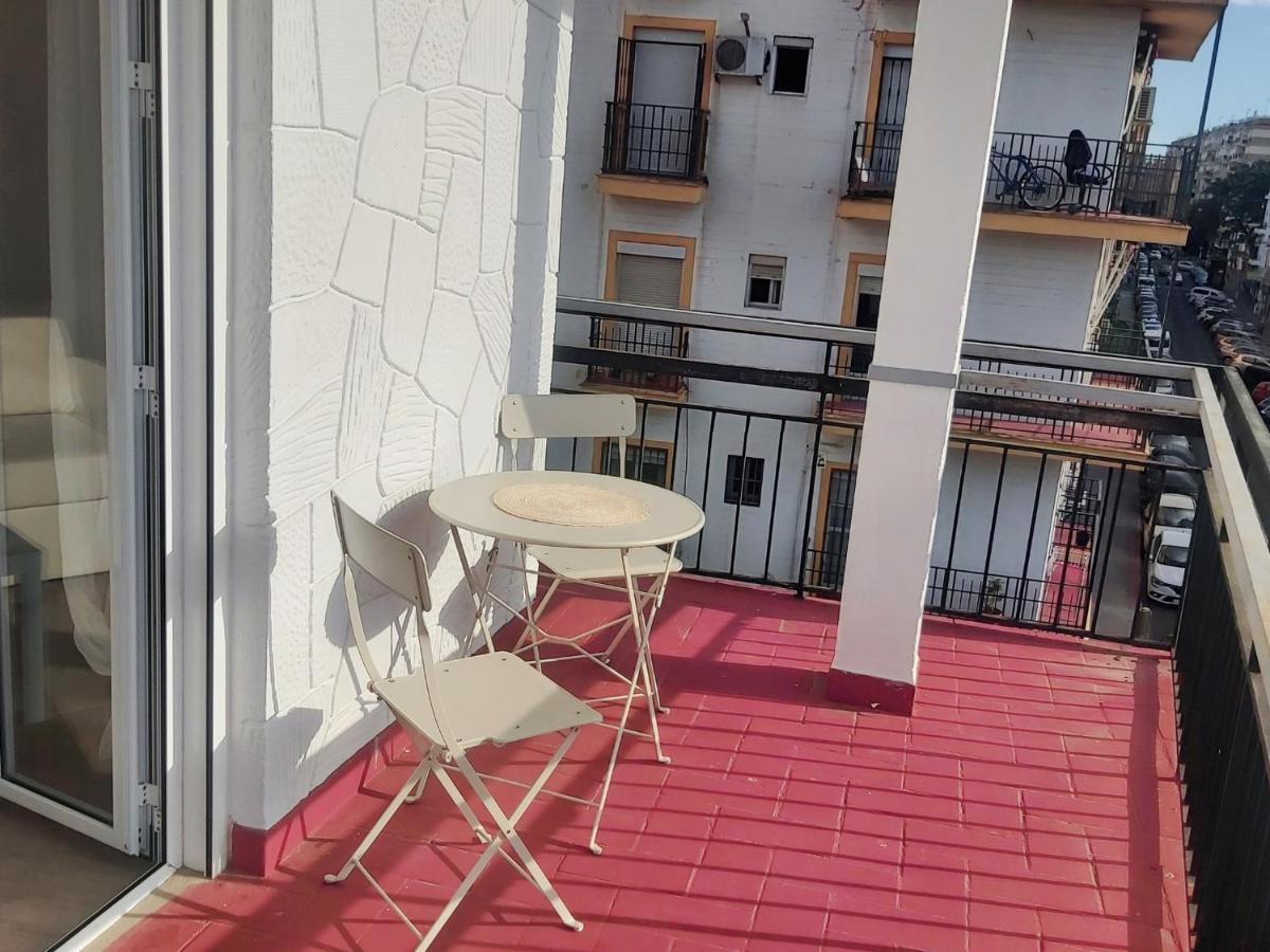 Appartamento La Casa De Leon Xiii.Terraza Privada. Parejas Siviglia Esterno foto